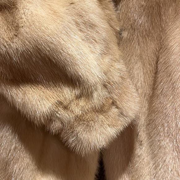 Luxury full length champagne mink fur coat - Picture 5 of 7
